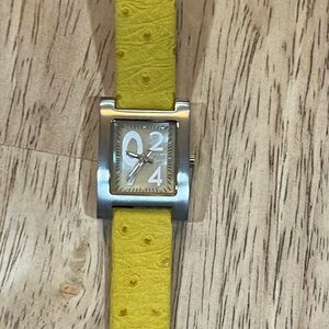 Swi Swiss Watch International Fetan Genuine Leather Band Yellow Silver